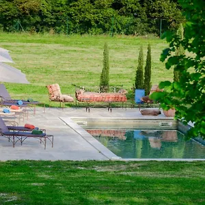 Bastide De Bellegarde ** Avignon